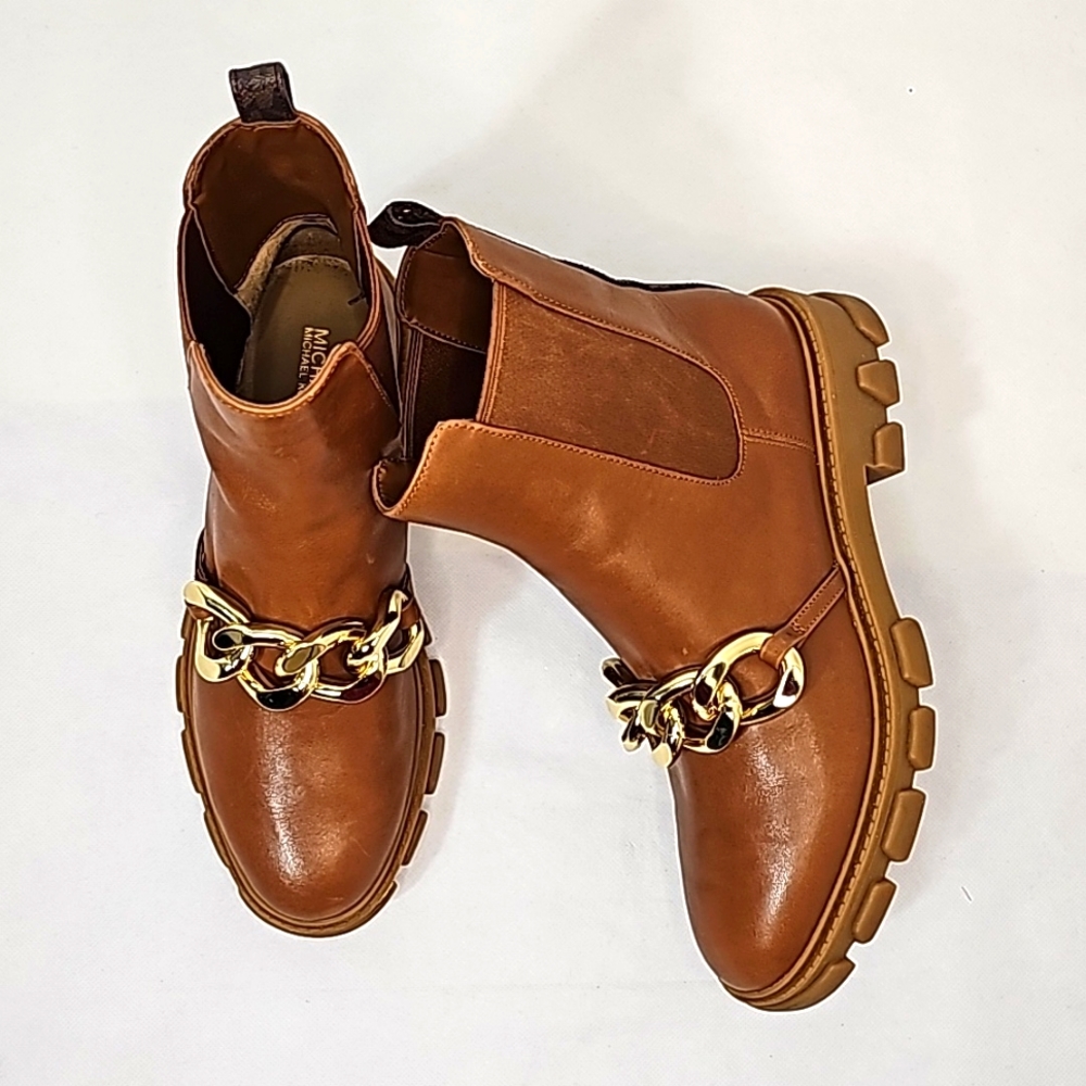 Michael Kors Scarlett Bootie Leather size 7.5